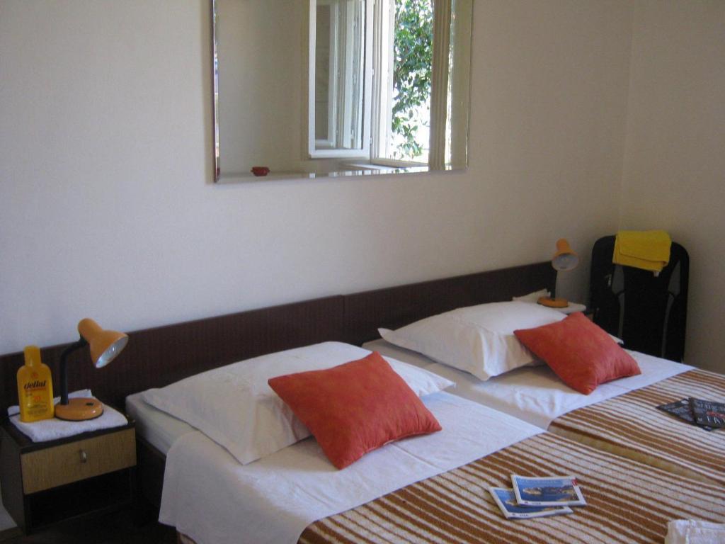 Apartments And Rooms Artemida Dubrovnik Oda fotoğraf
